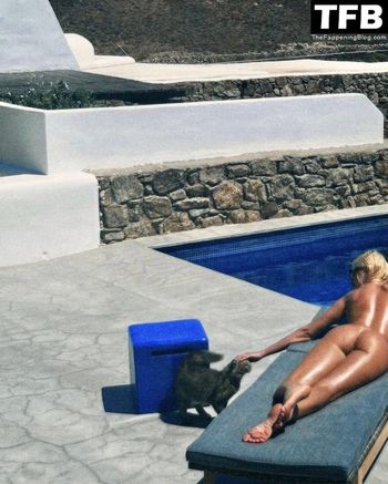 Alexandra Stan
