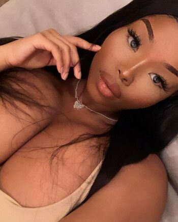 Angela Mishhhj
