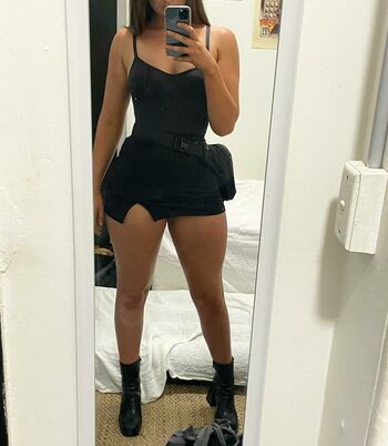 Caitlin_Foxy