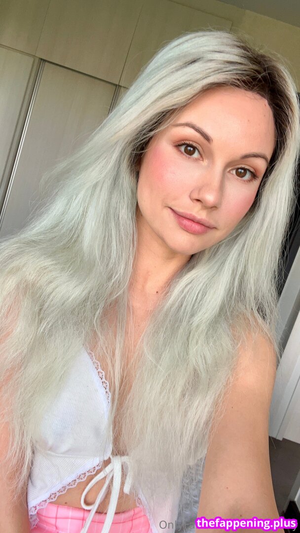 chloe_bloomm