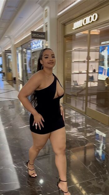 Demetria Obilor