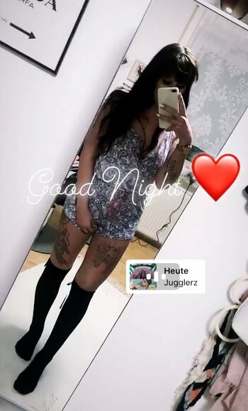gelliii93_