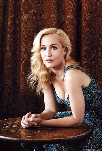 Gillian Anderson