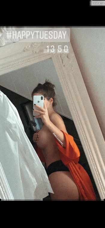 Hellozoey_