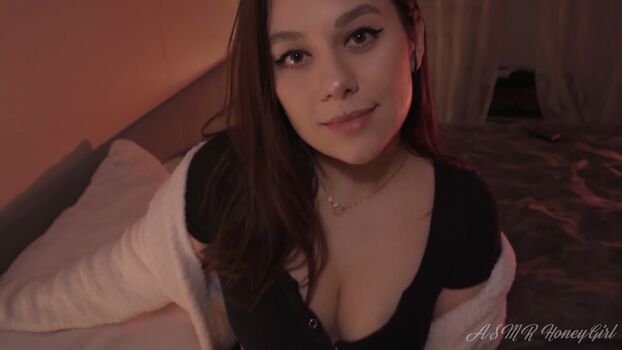HoneyGirl