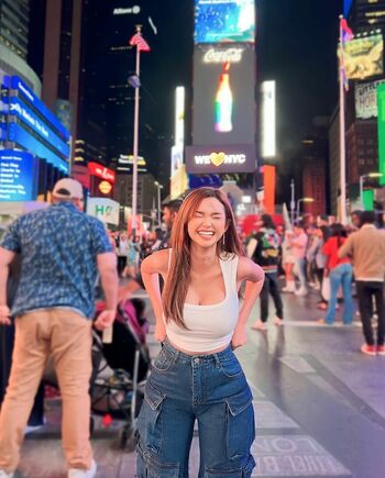 Jeila Dizon