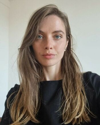Juliet Searle
