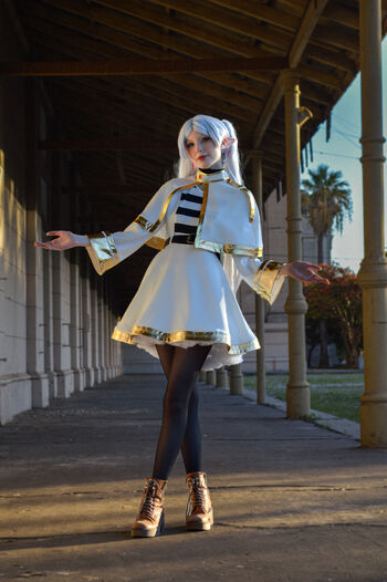 Kiki Glitter Cosplay