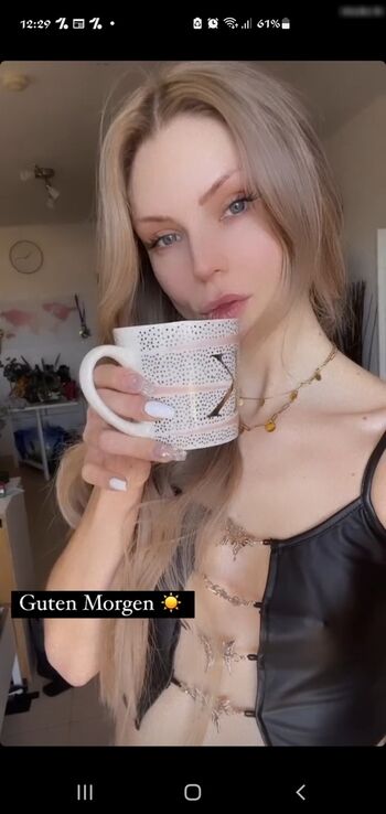 Kira Karambole