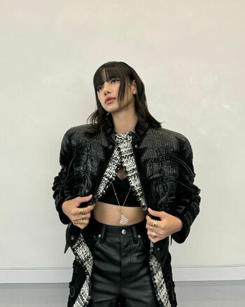 Lisa Blackpink
