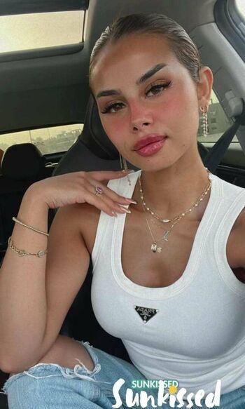 Menna Arafa