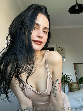 molly_jackson_vip