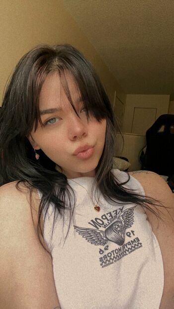 nikkiinatural