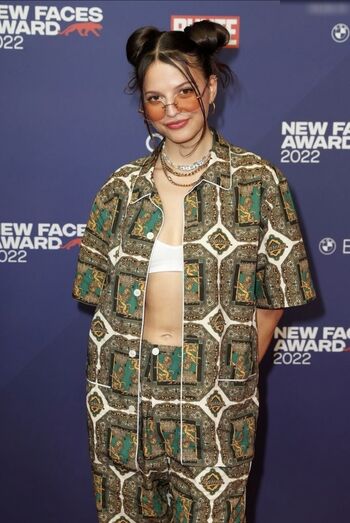 Nina Chuba