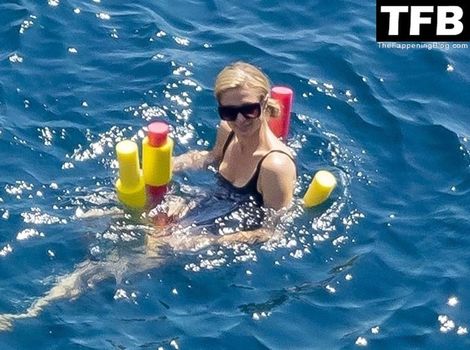 Paris Hilton