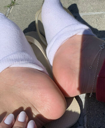 prii_feet