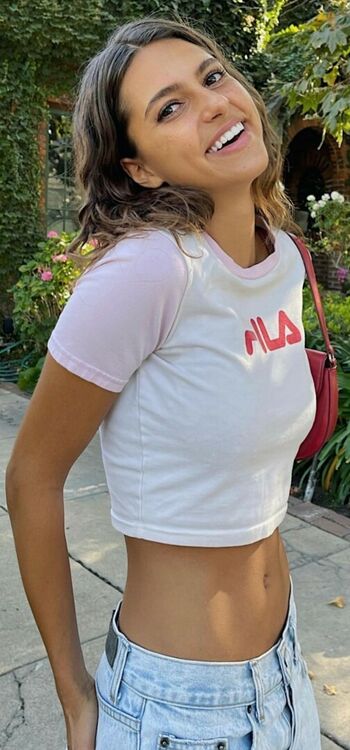 Reneé Maudlena Noe