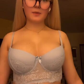 rosegirl242