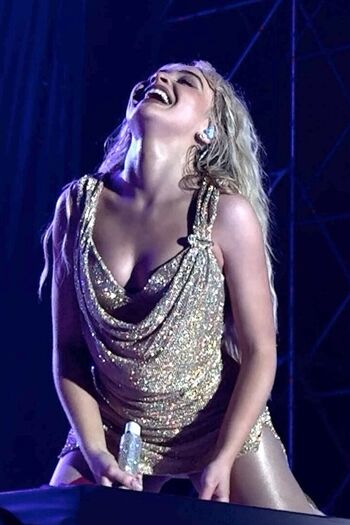 Sabrina Carpenter