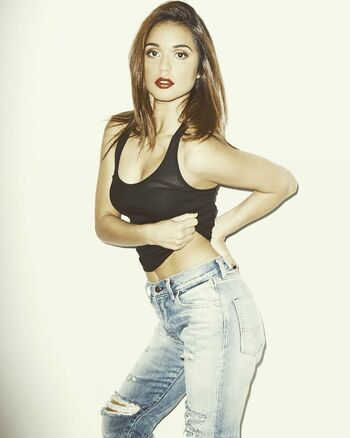 Summer Bishil