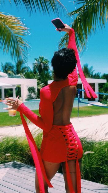 Tanaya Henry