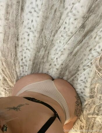 tayagreenlee