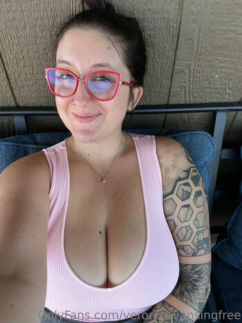 veronicavansingfree