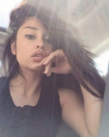 Yvette Monreal
